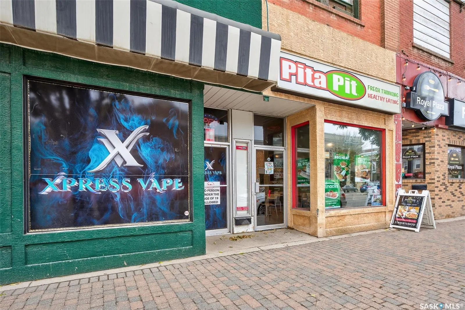 220-222 Main STREET N