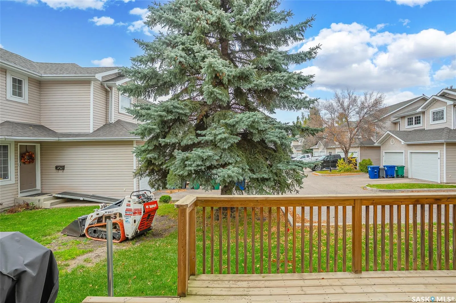 327 BERINI DRIVE, #32