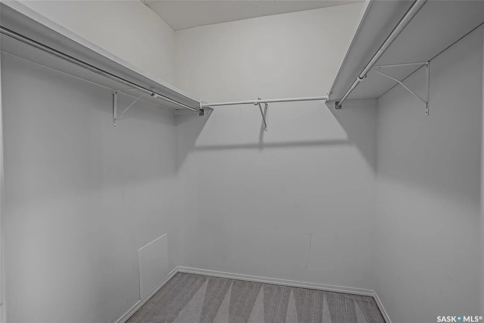 327 BERINI DRIVE, #32