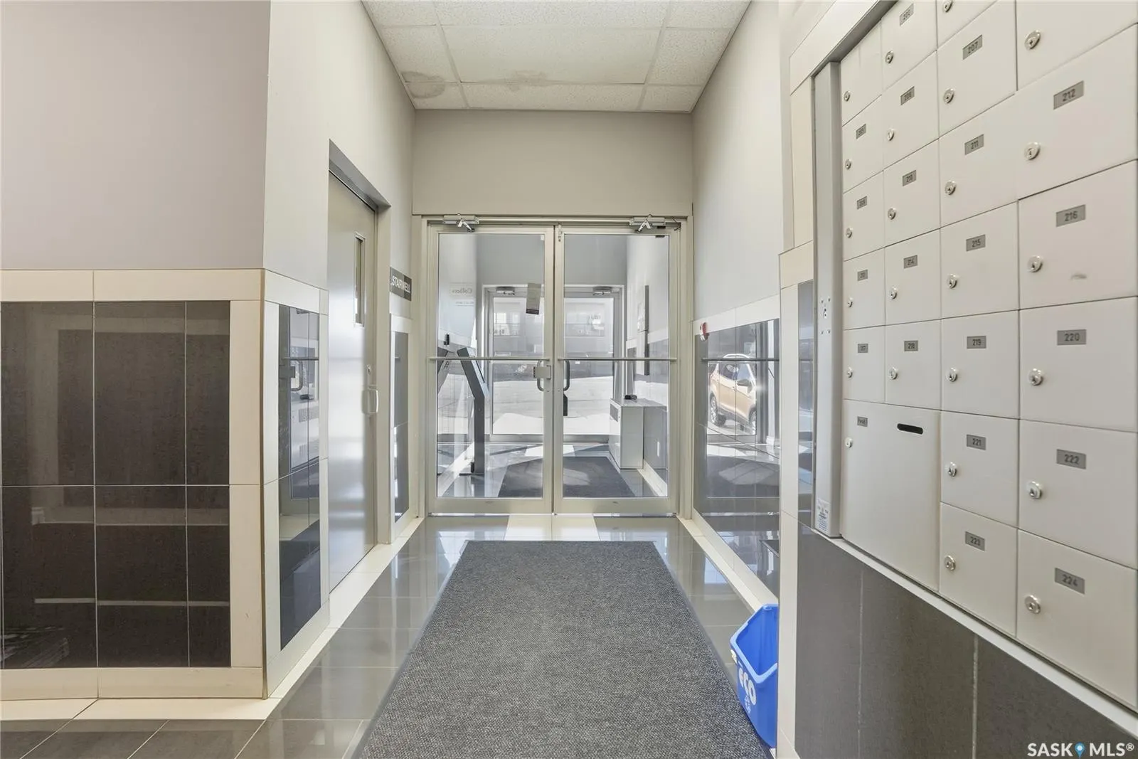 412 Willowgrove SQUARE, #323