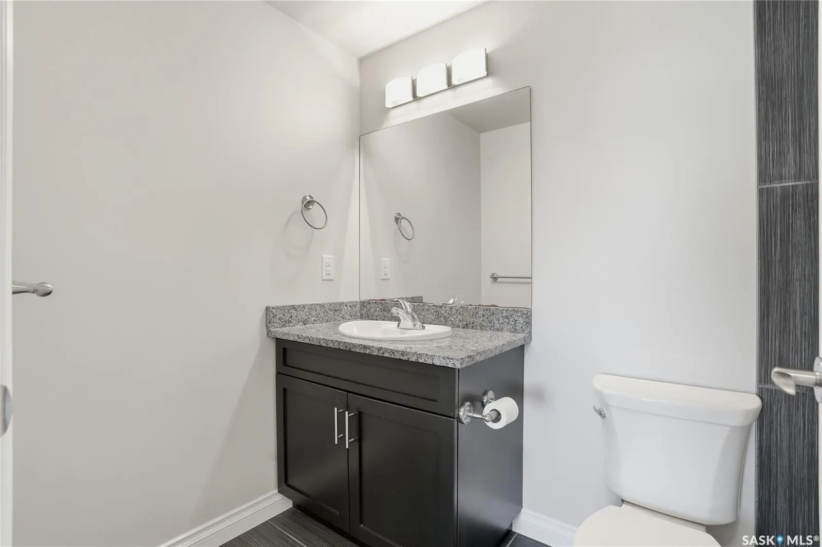 412 Willowgrove SQUARE, #323
