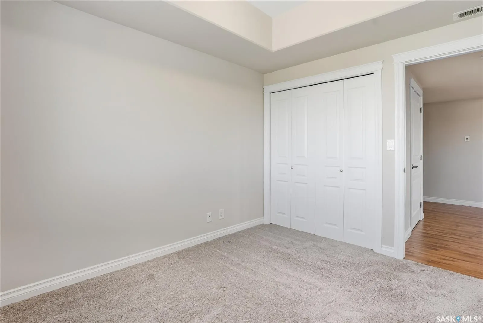 412 Willowgrove SQUARE, #323