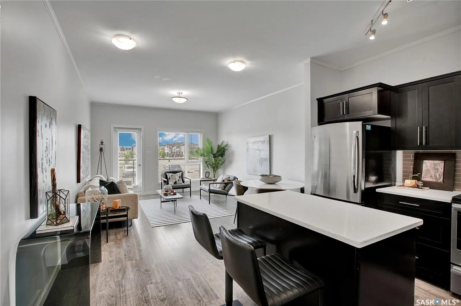 545 Hassard CLOSE, #109