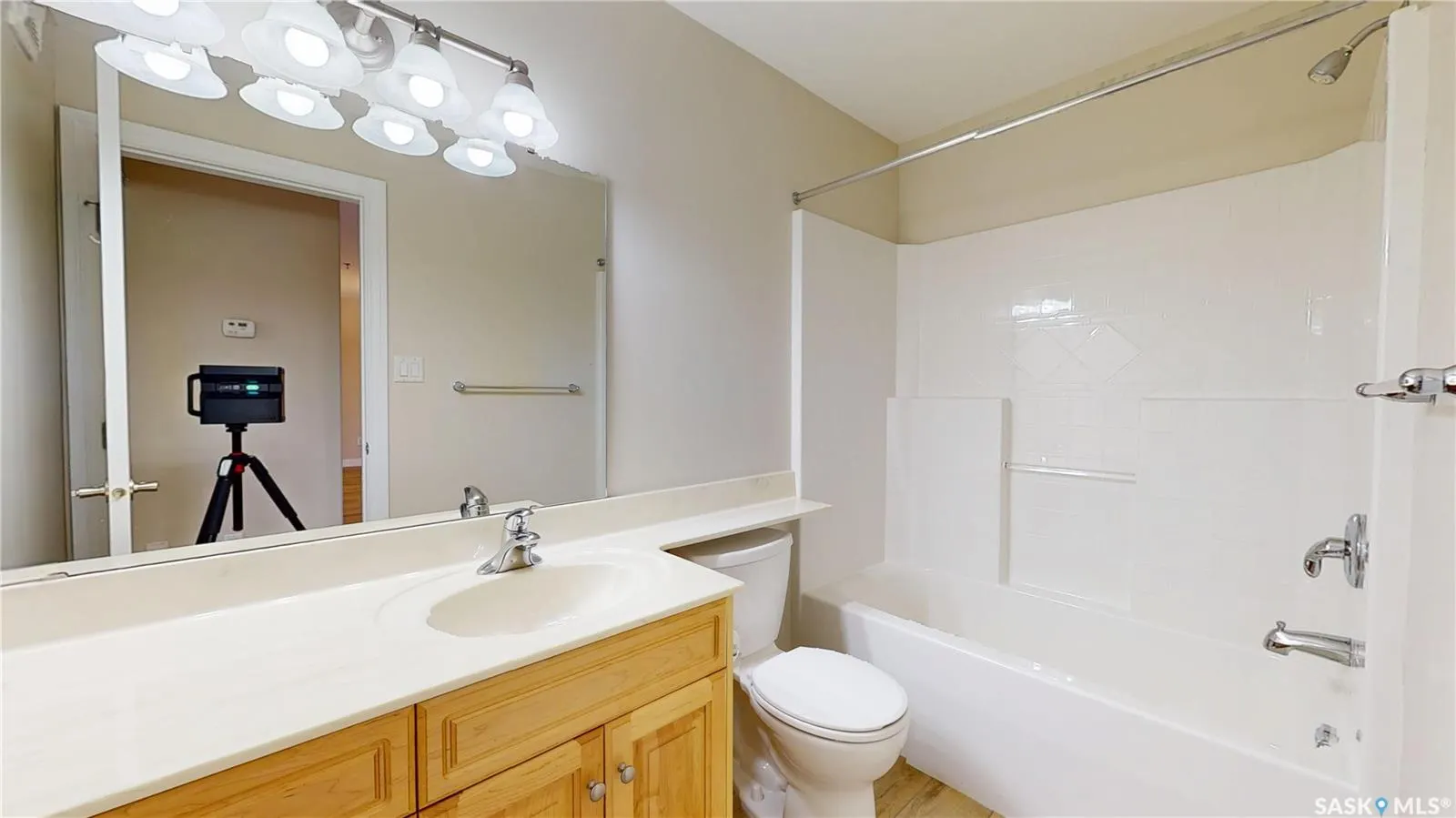 2885 Arens ROAD E, #308