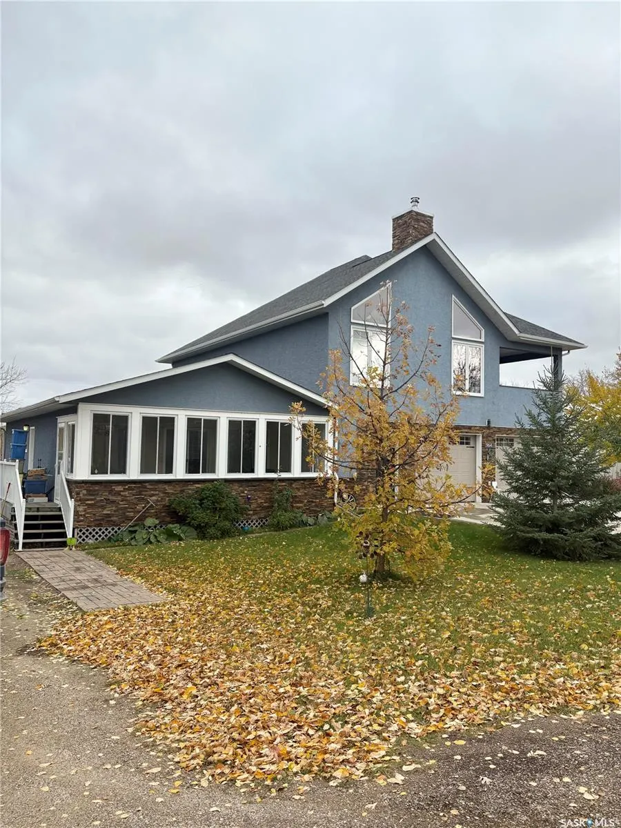 964 Whitesand AVENUE