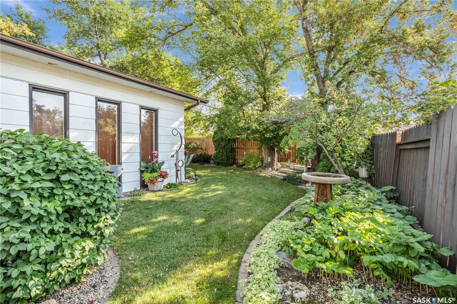 623 Priel CRESCENT