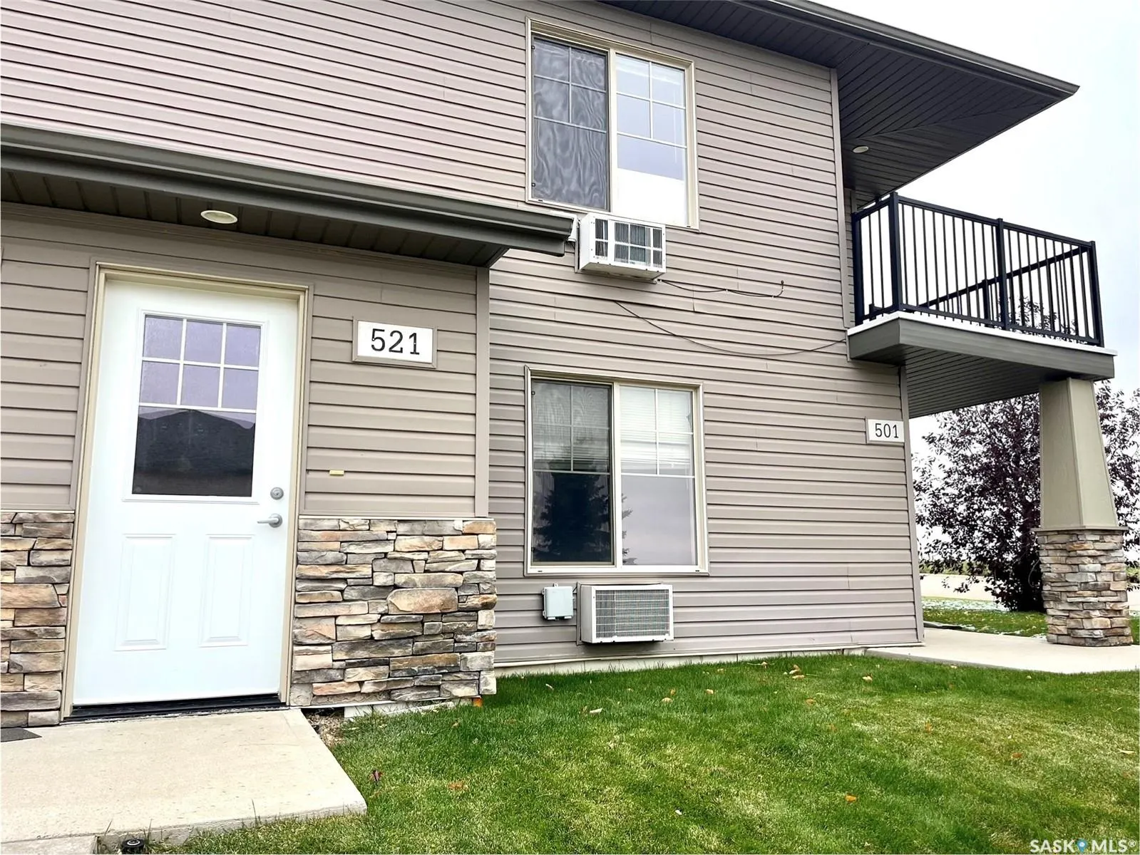 700 Battleford TRAIL, #521