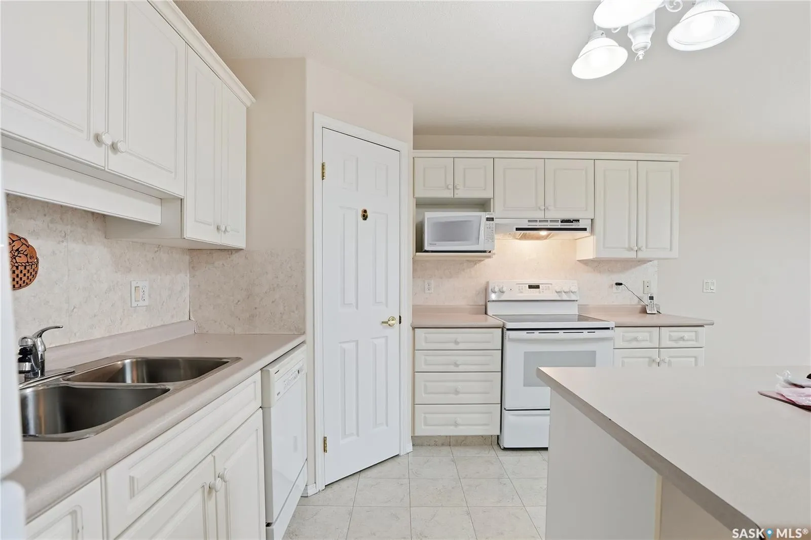 934 Heritage VIEW, #210
