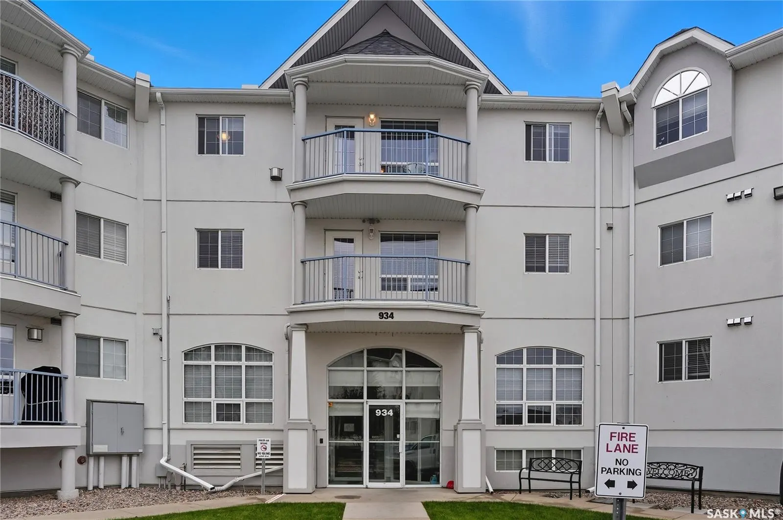 934 Heritage VIEW, #210