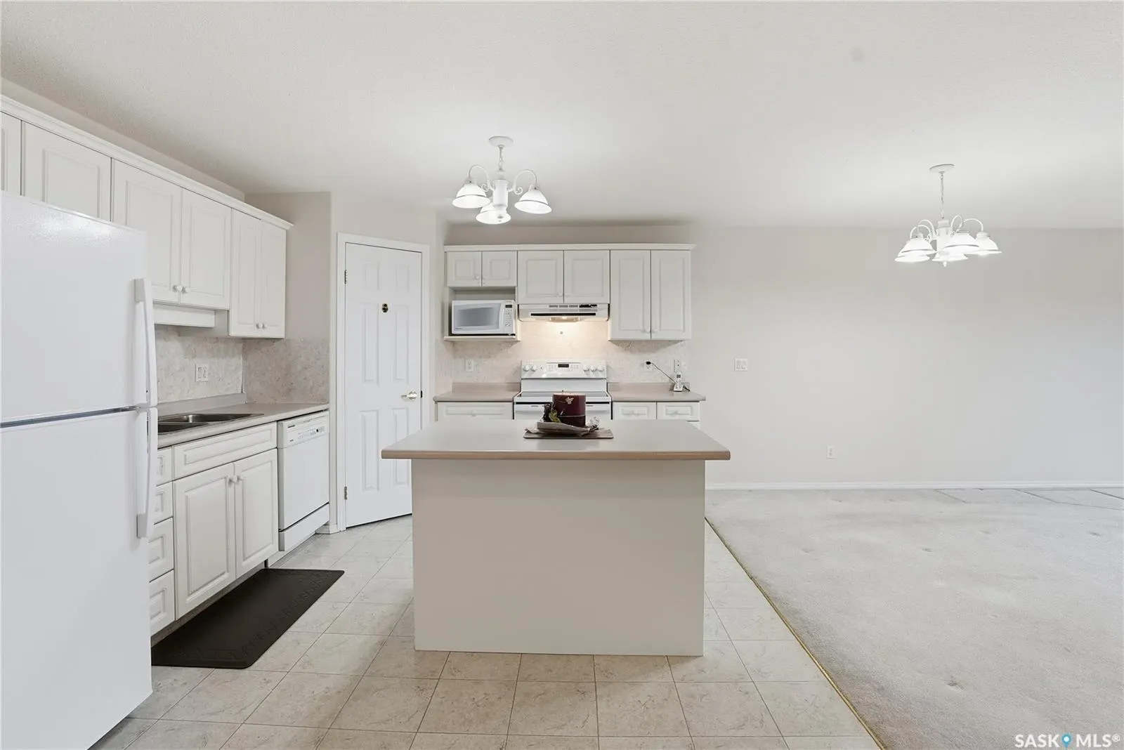934 Heritage VIEW, #210