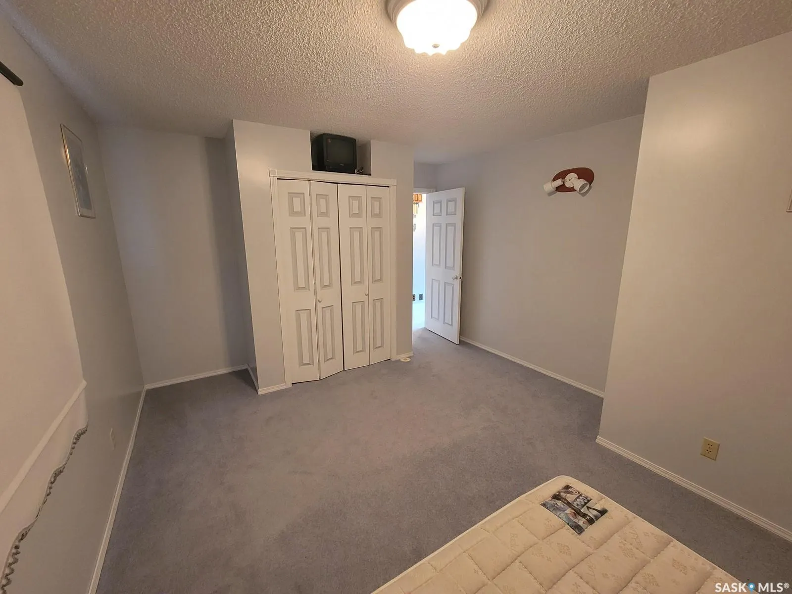 5 Christel CRESCENT