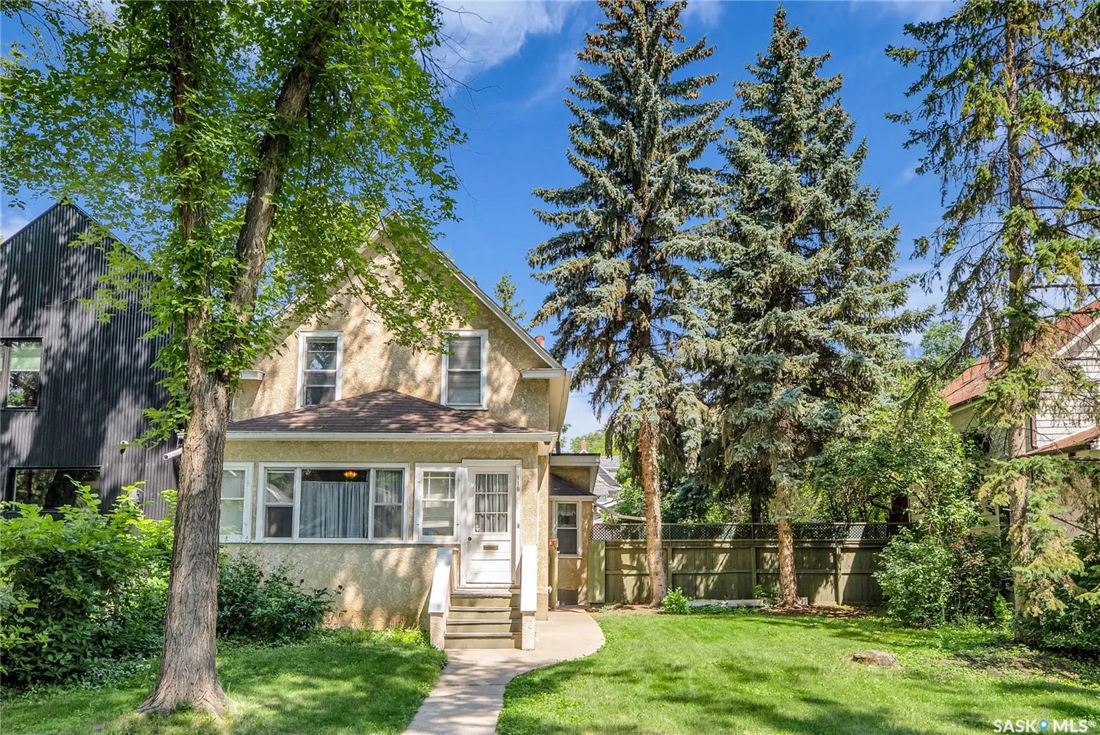 118 28th STREET W