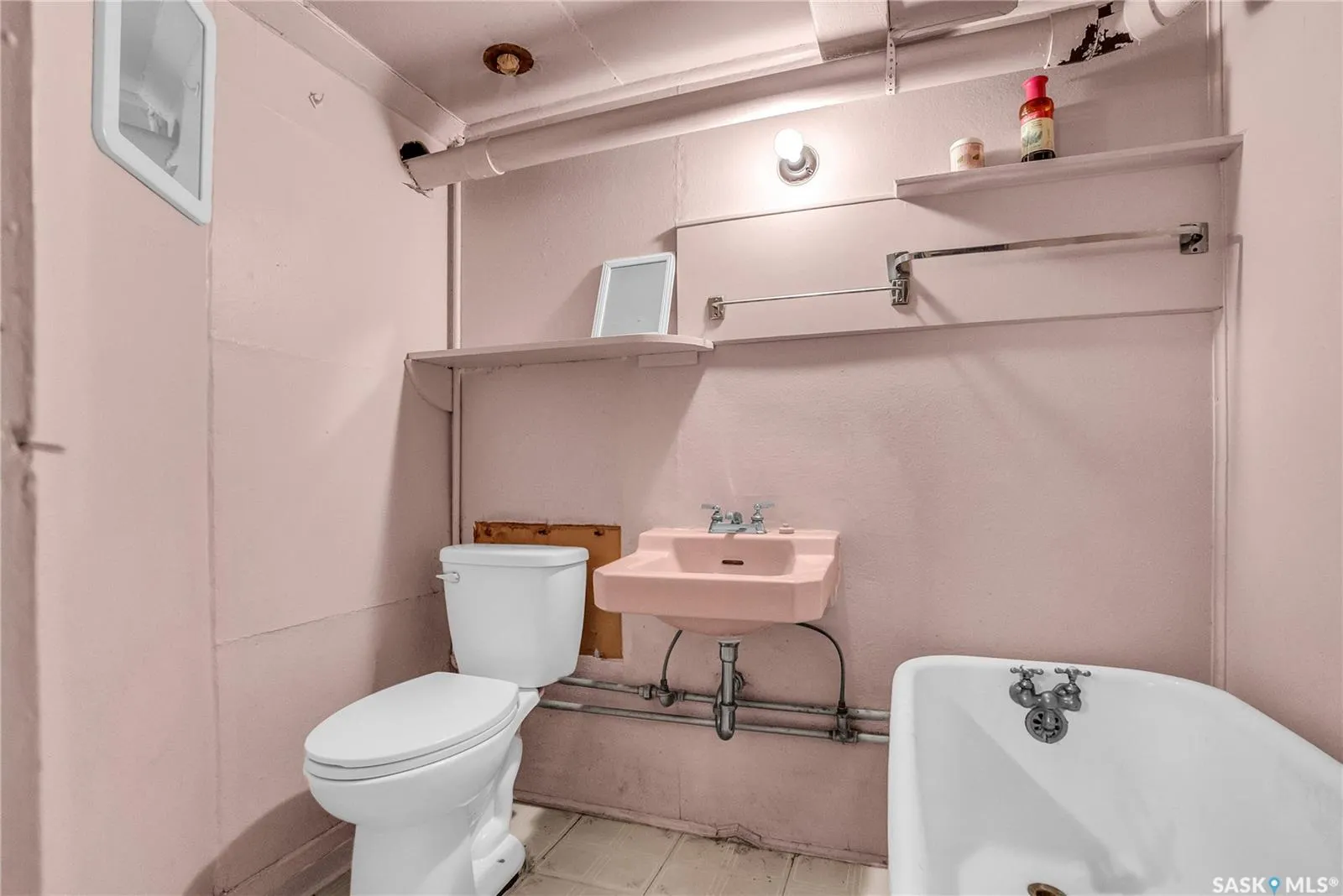 118 28th STREET W