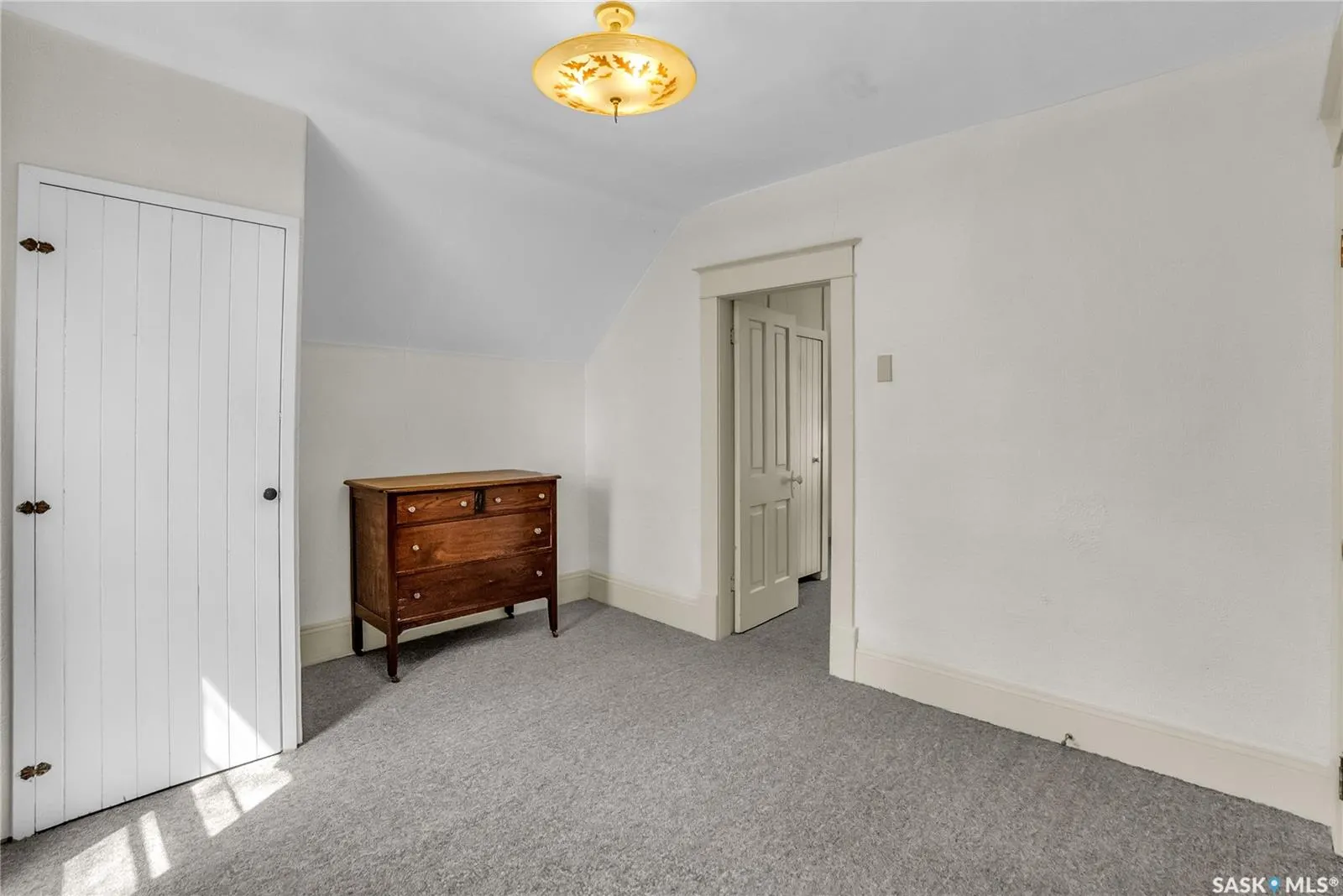 118 28th STREET W