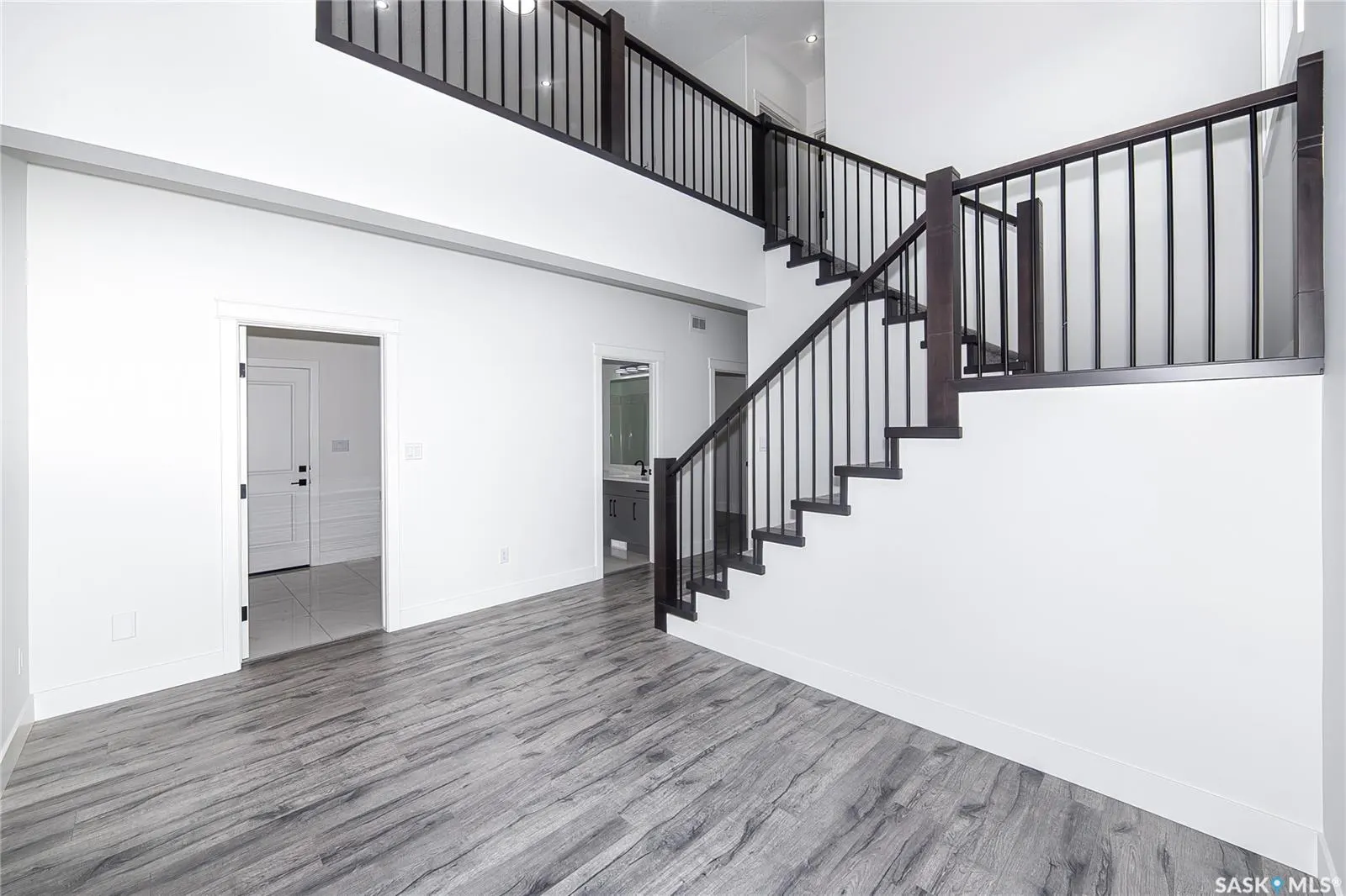 447 Woolf BEND