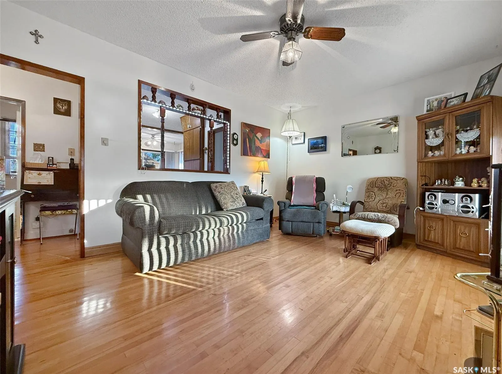 359 5th AVENUE NW