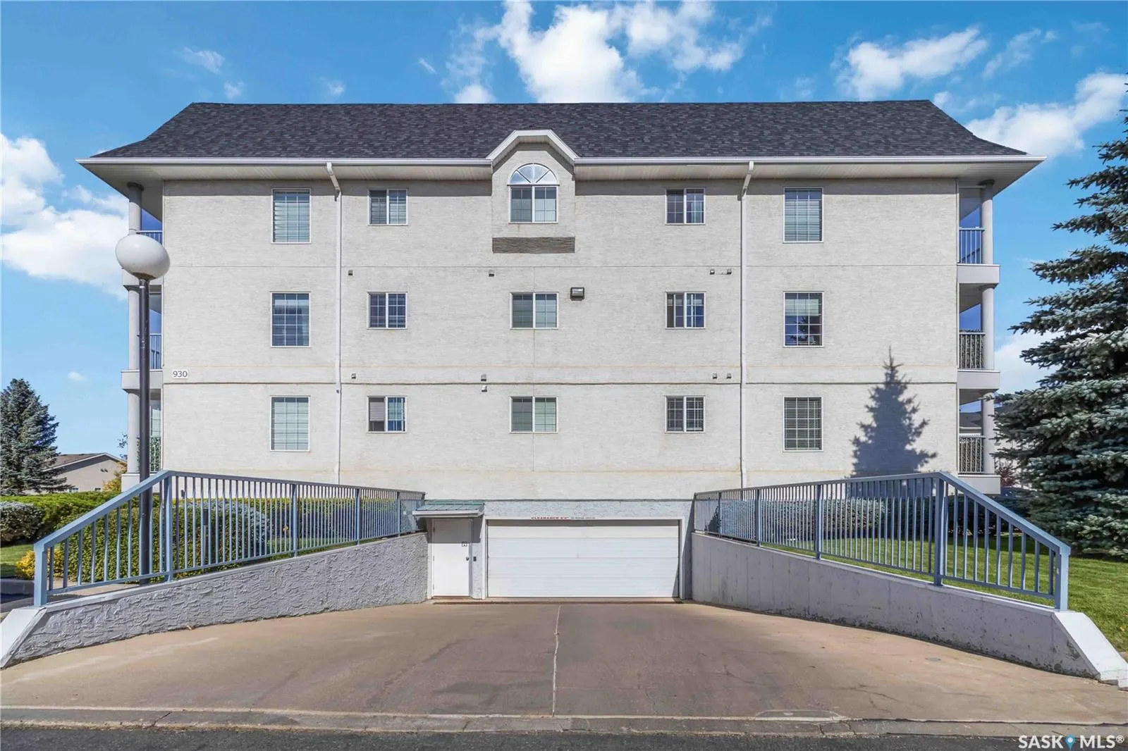 930 Heritage VIEW, #205
