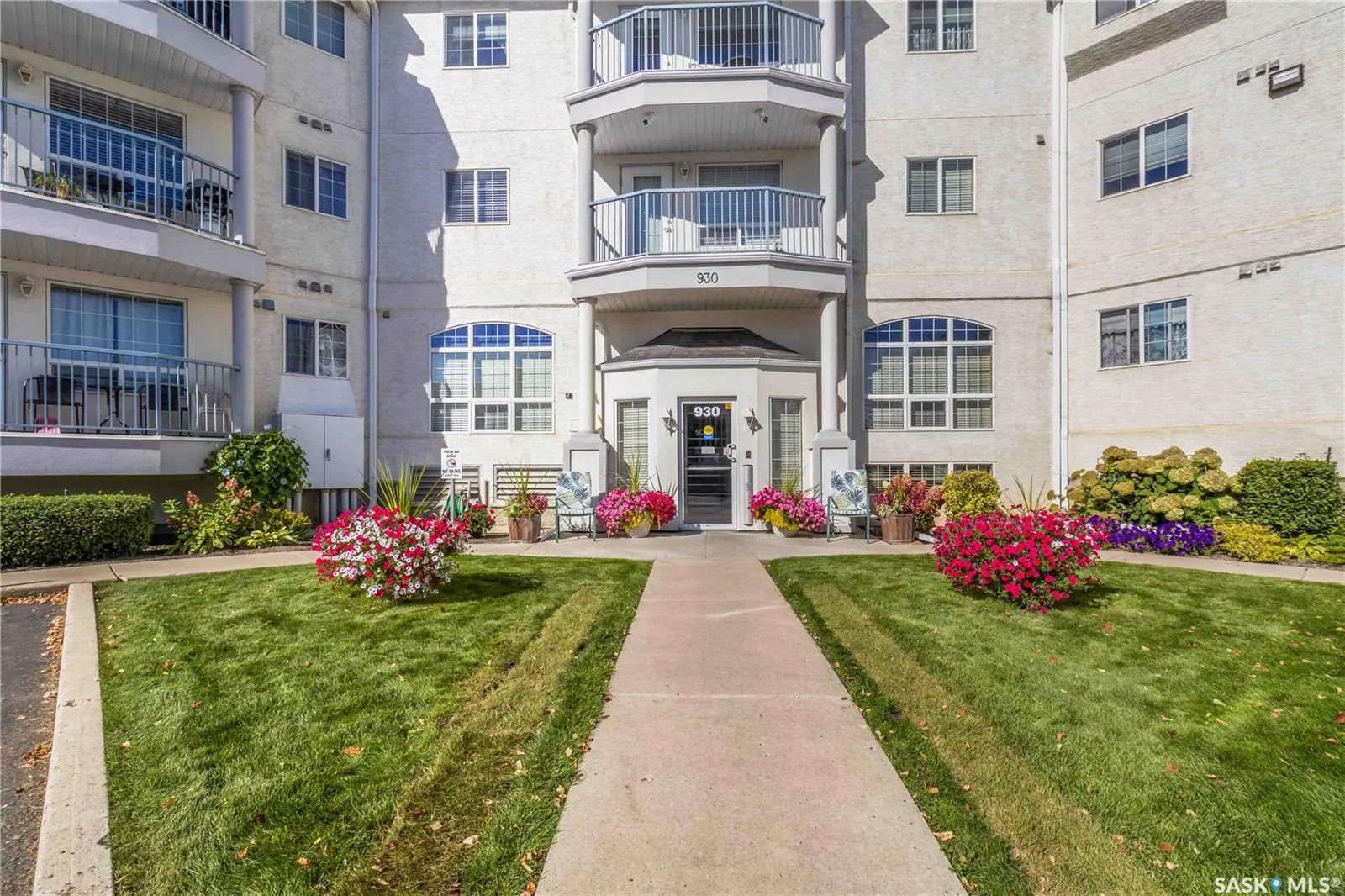 930 Heritage VIEW, #205