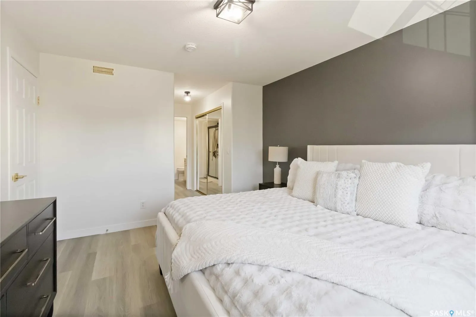 930 Heritage VIEW, #205