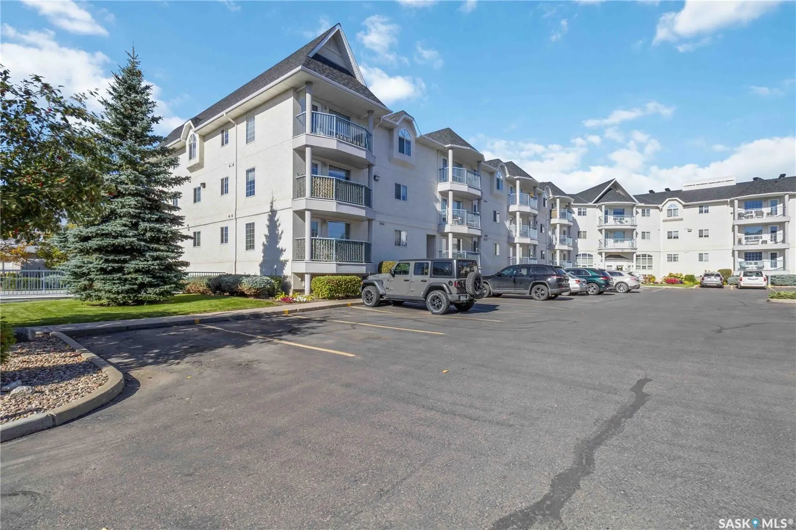 930 Heritage VIEW, #205