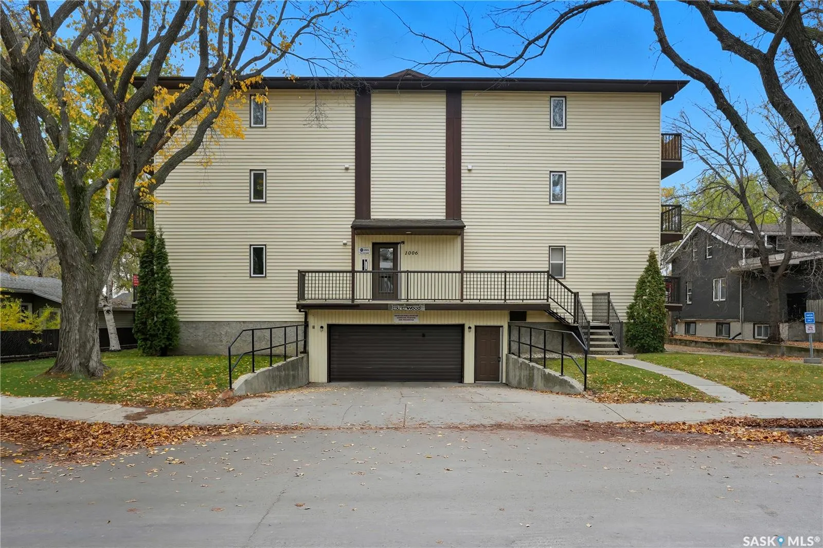 1006 9th STREET E, #204