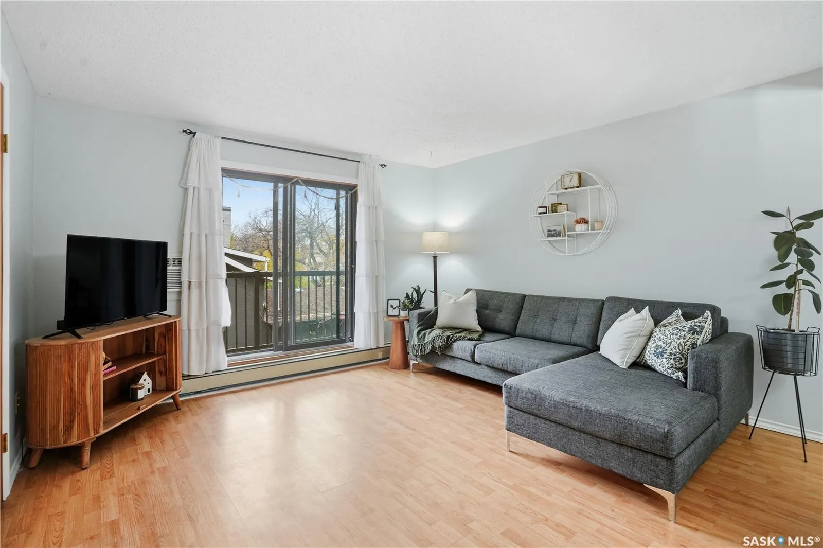 1006 9th STREET E, #204