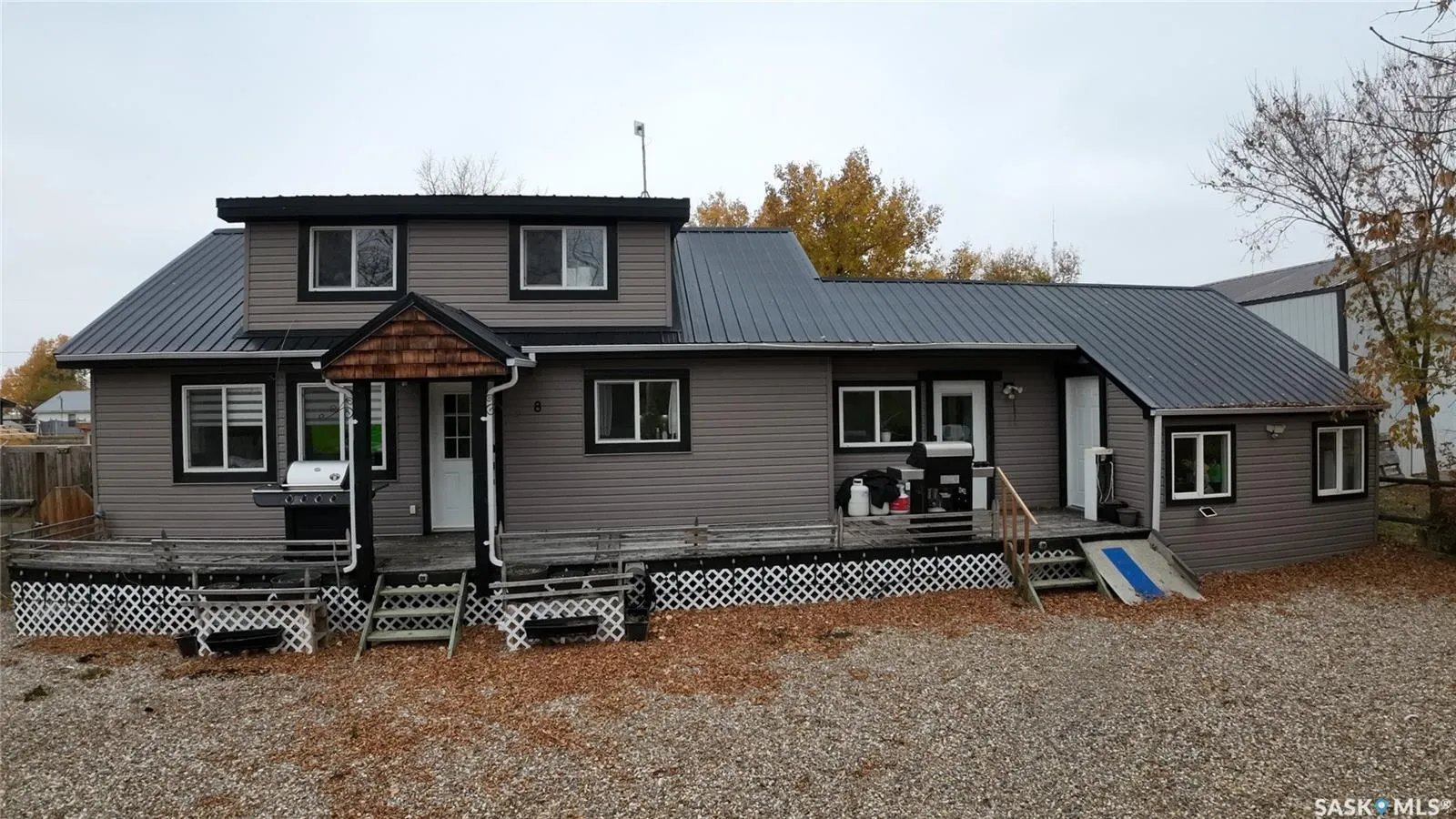 08 Garnet STREET