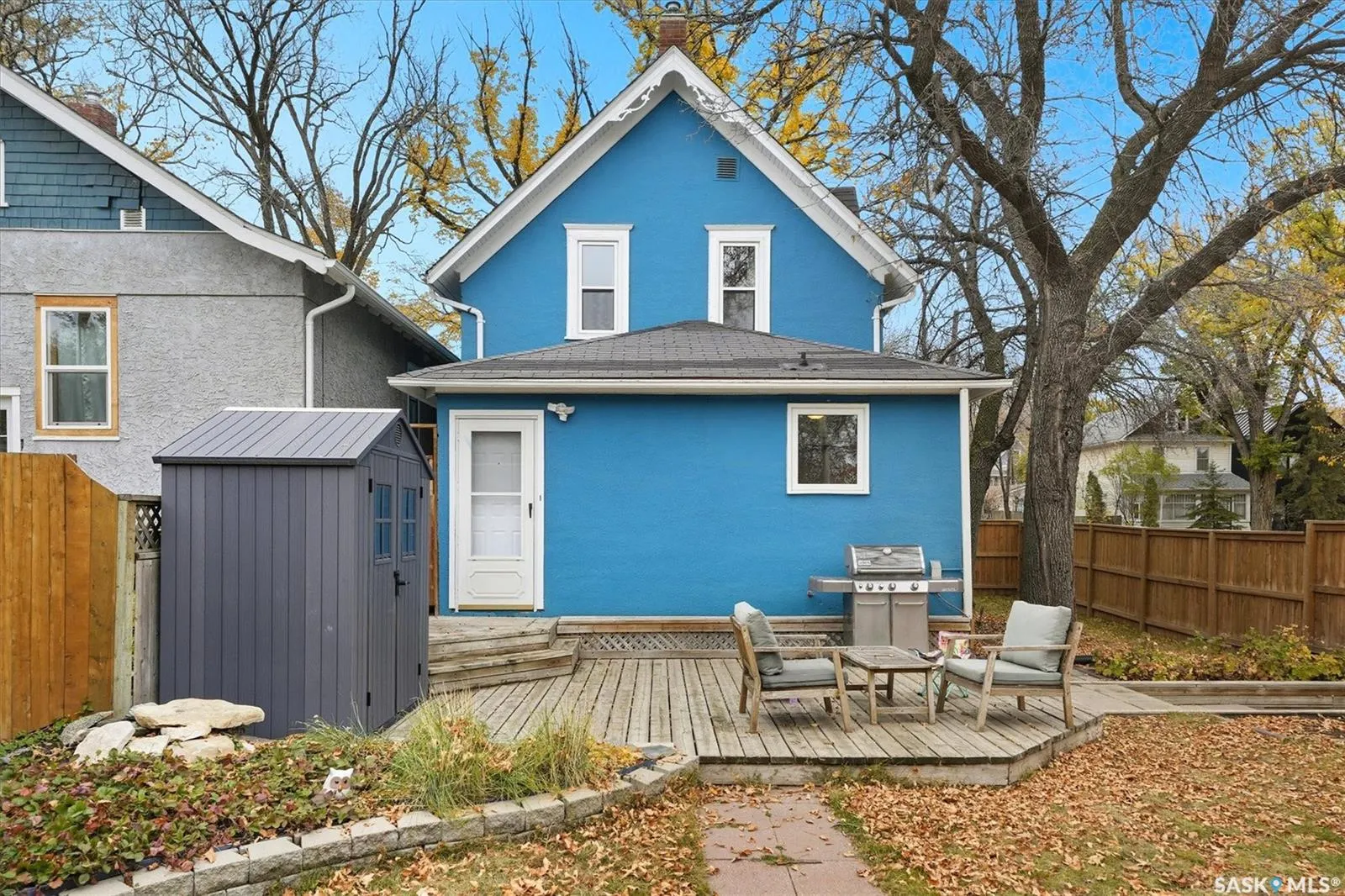 201 28th STREET W