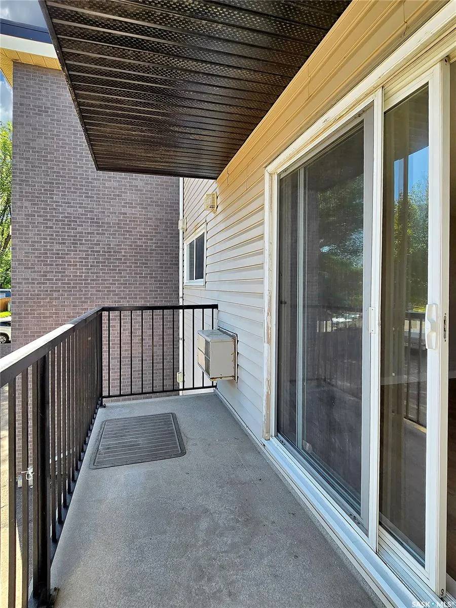2301 7th STREET E, #8