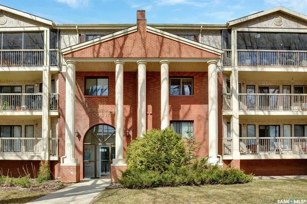 525 5th AVENUE N, #209