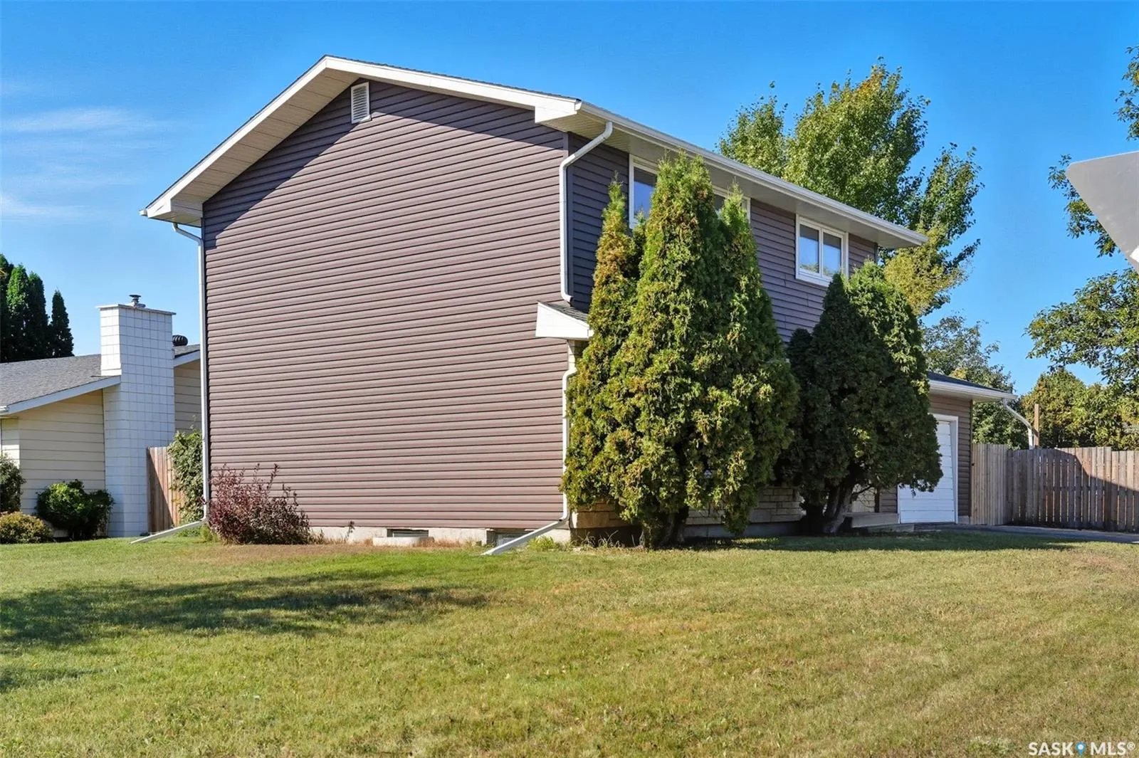 266 Assiniboine DRIVE