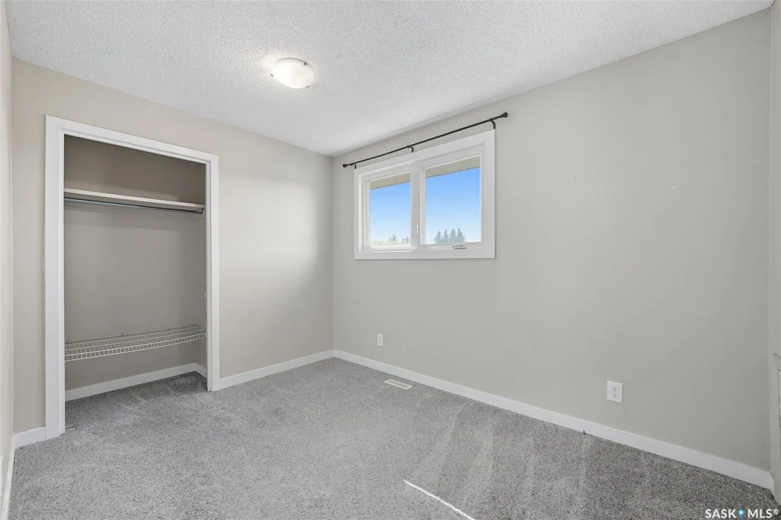266 Assiniboine DRIVE