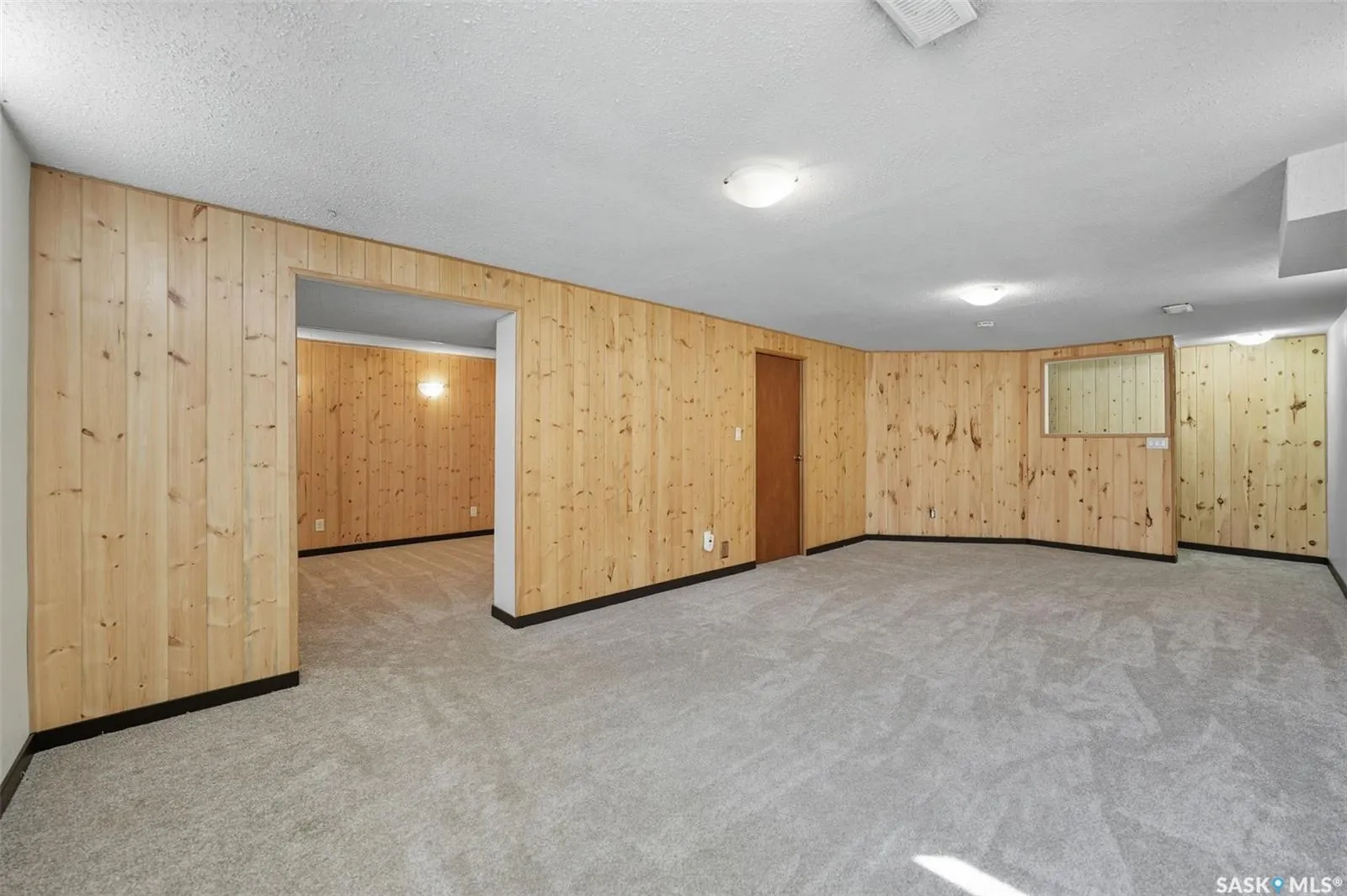 266 Assiniboine DRIVE