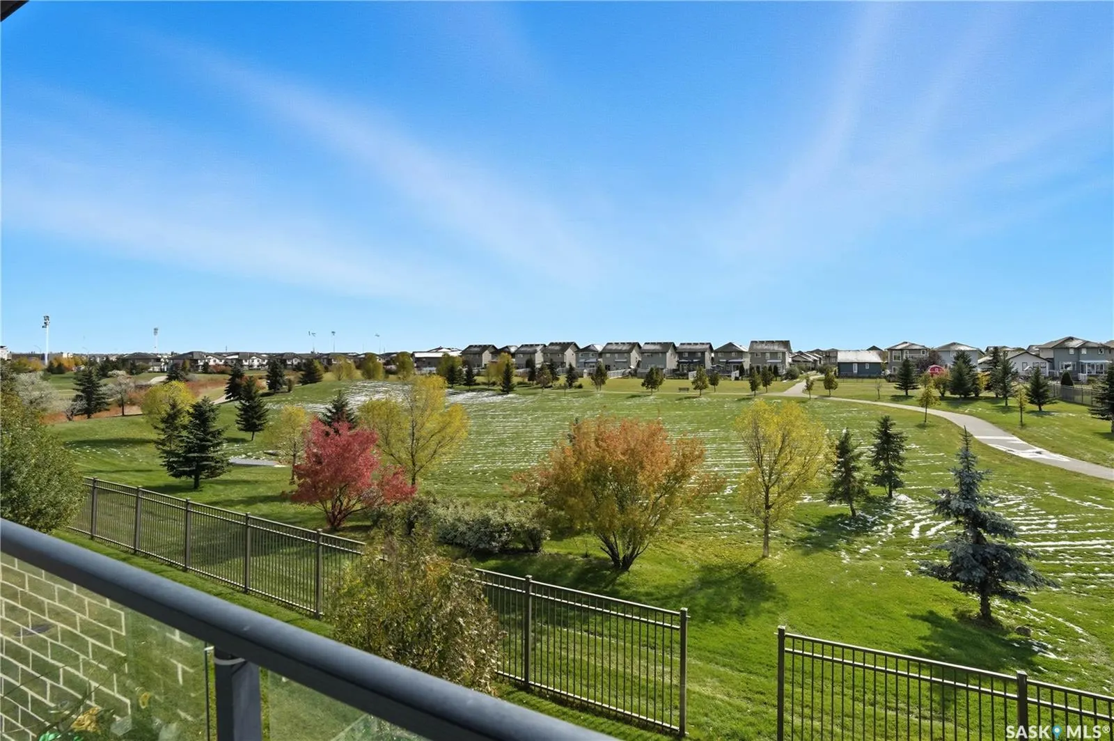 5303 Universal CRESCENT, #215