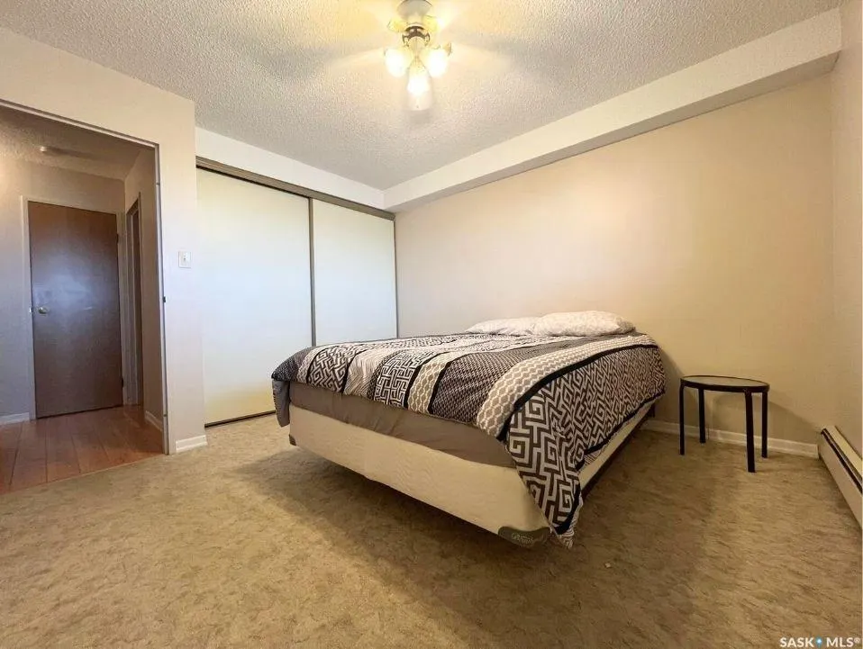 1140 9th AVENUE NE, #103