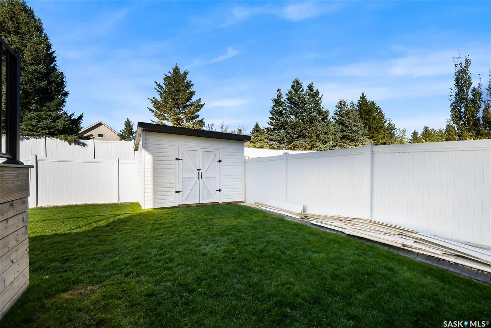 930 Westview DRIVE N
