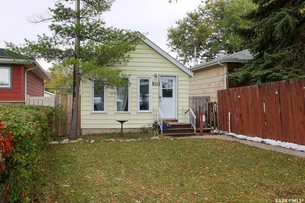 155 McIntyre STREET
