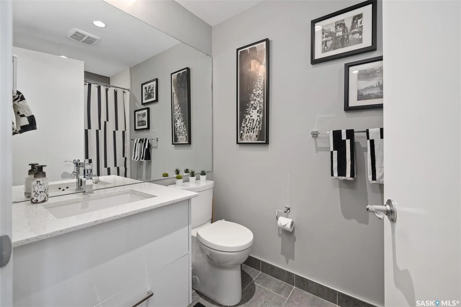 404 C AVENUE, #323