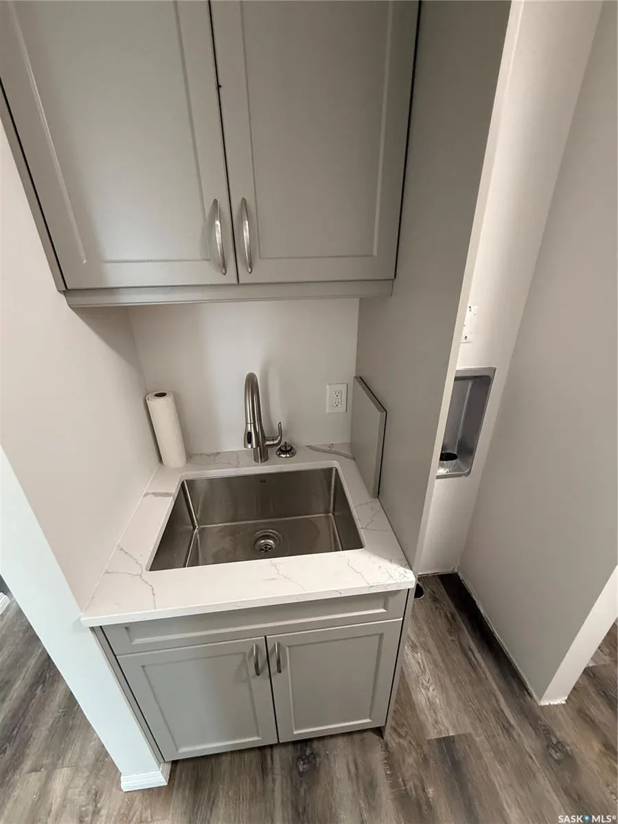 22 Souris AVENUE