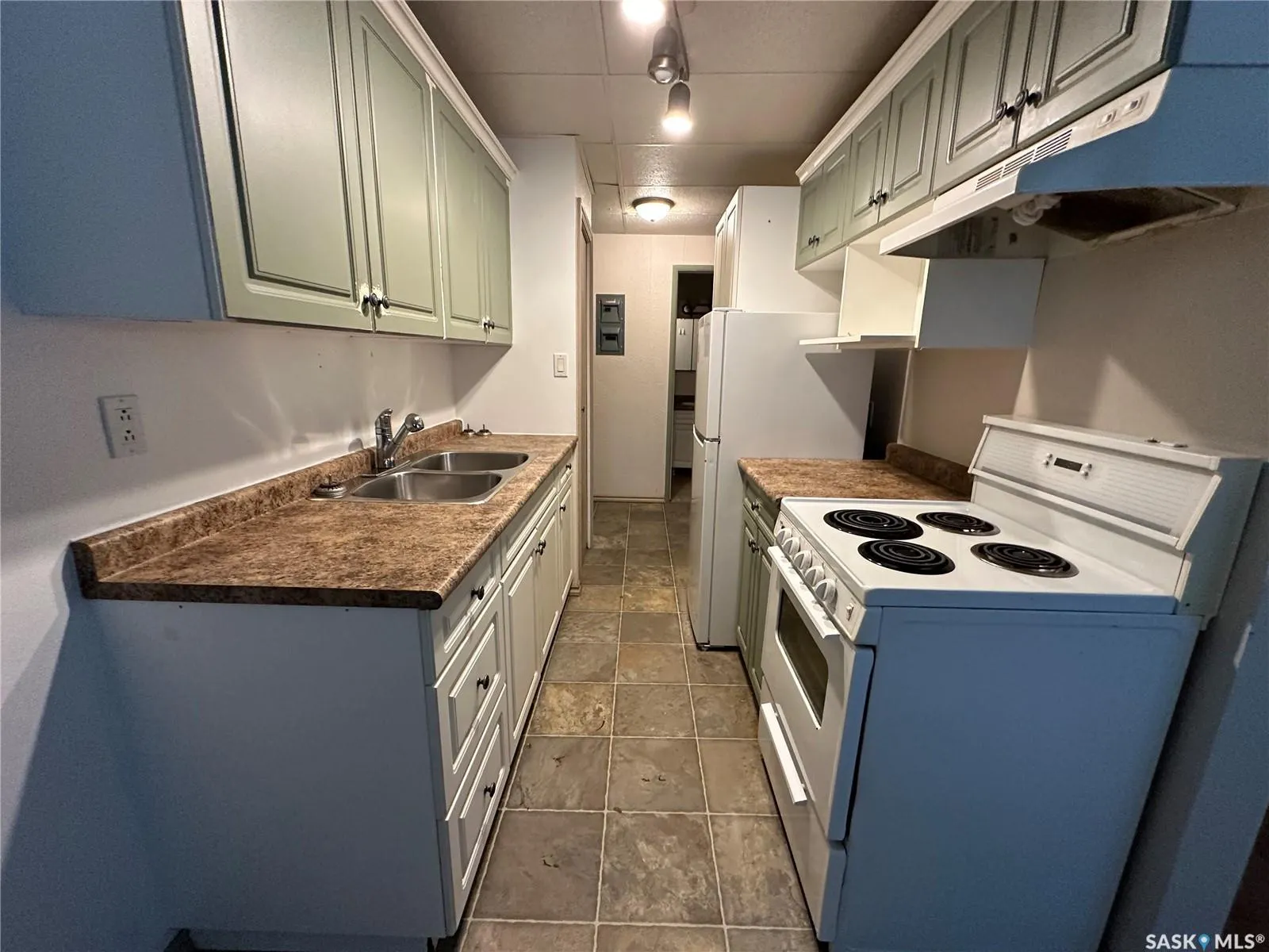 113 3rd STREET E