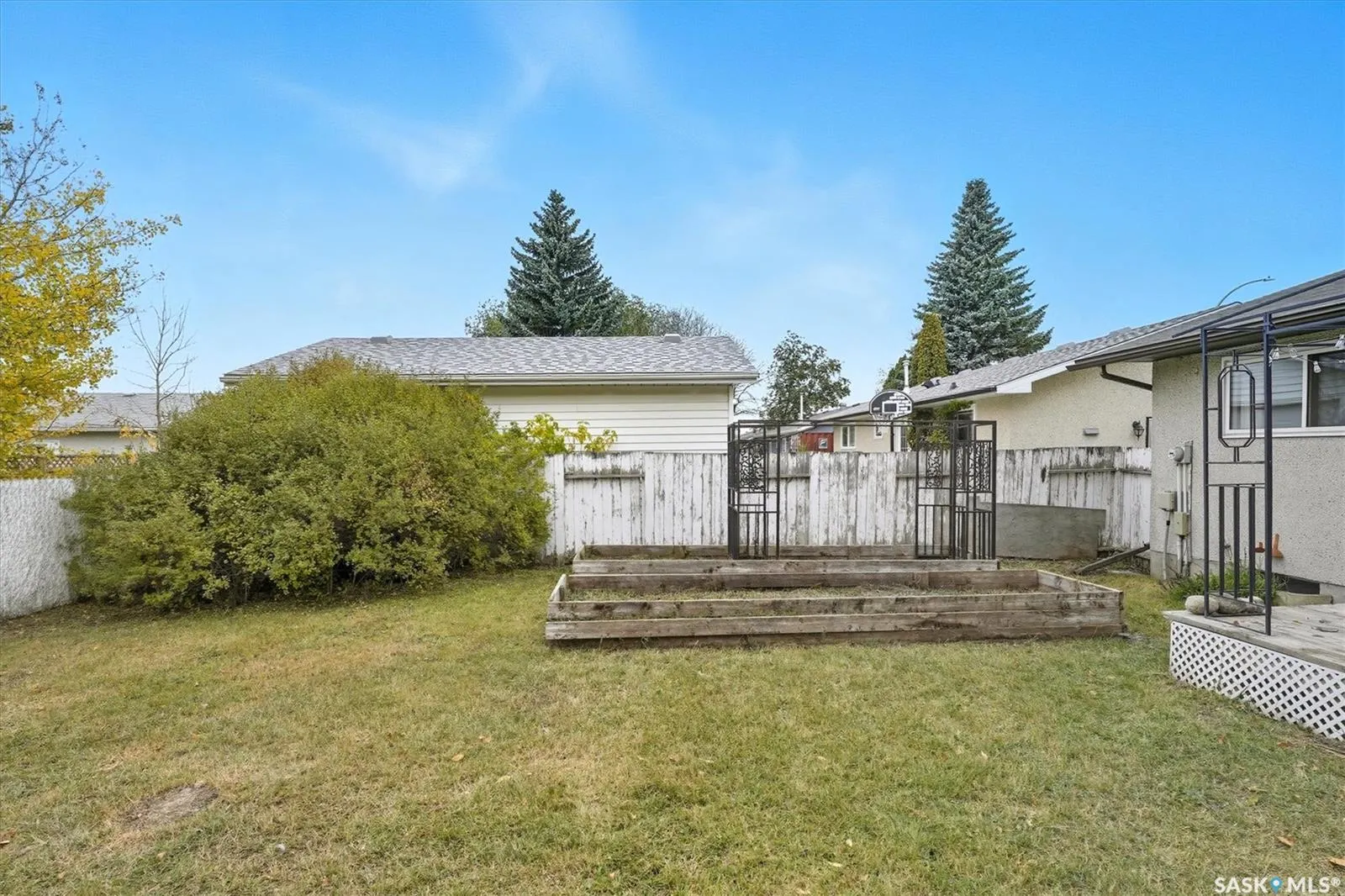 317 Fisher CRESCENT