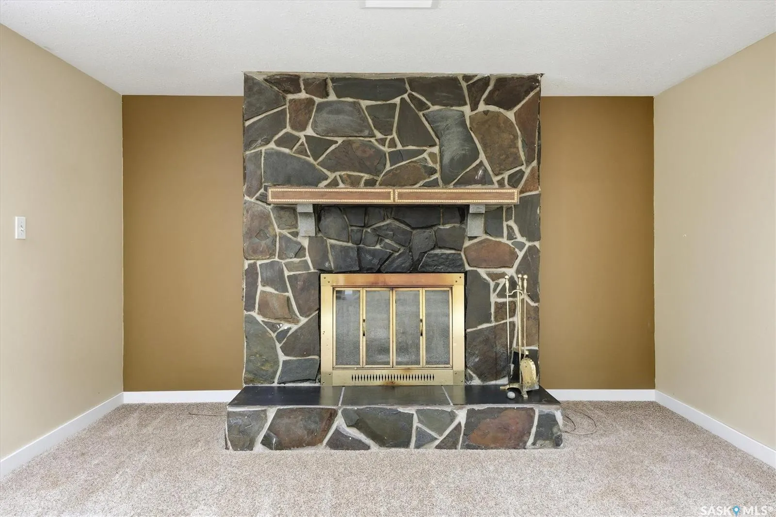 317 Fisher CRESCENT