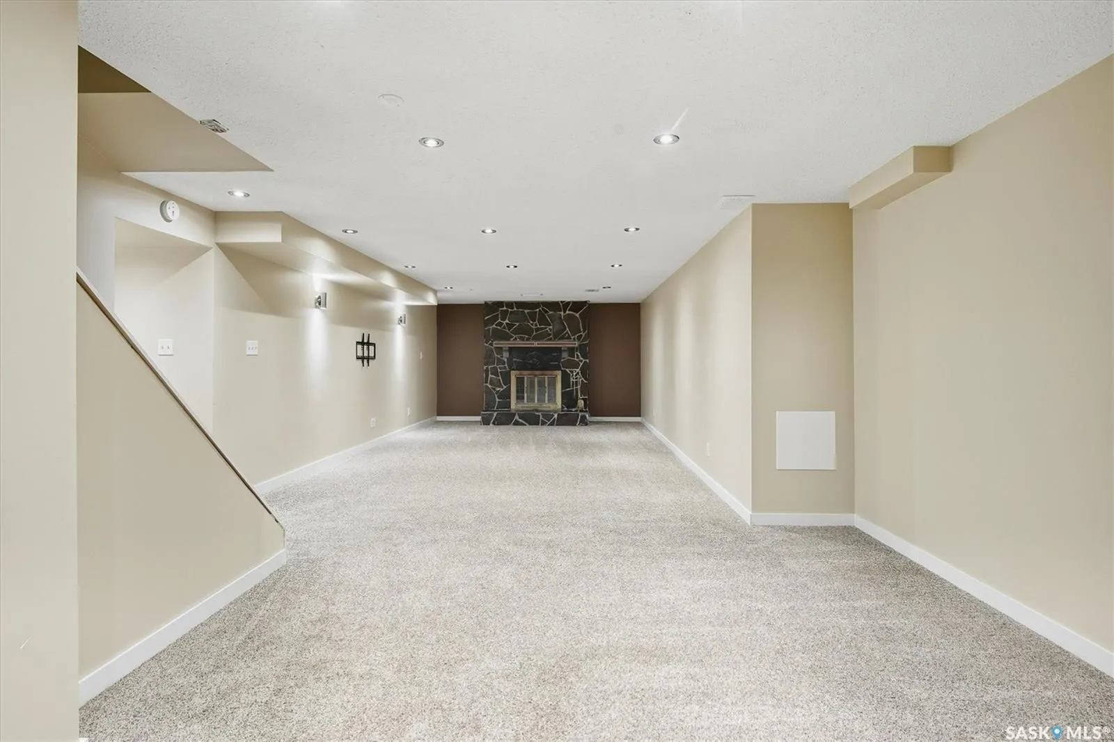 317 Fisher CRESCENT