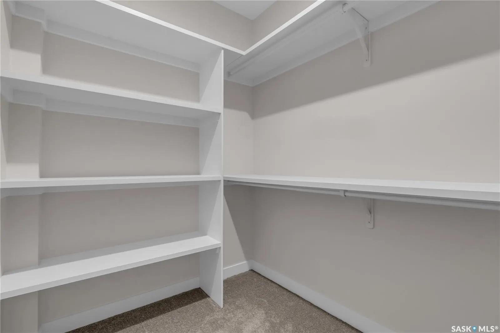 3581 Evans COURT, #201