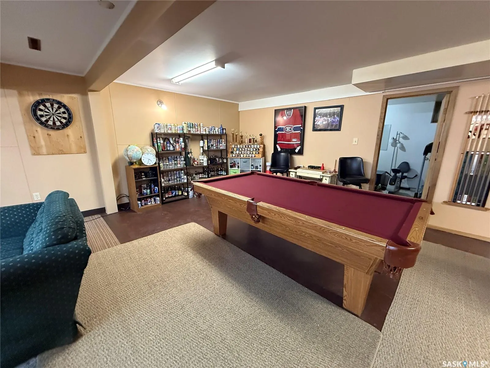 695 Elevator ROAD