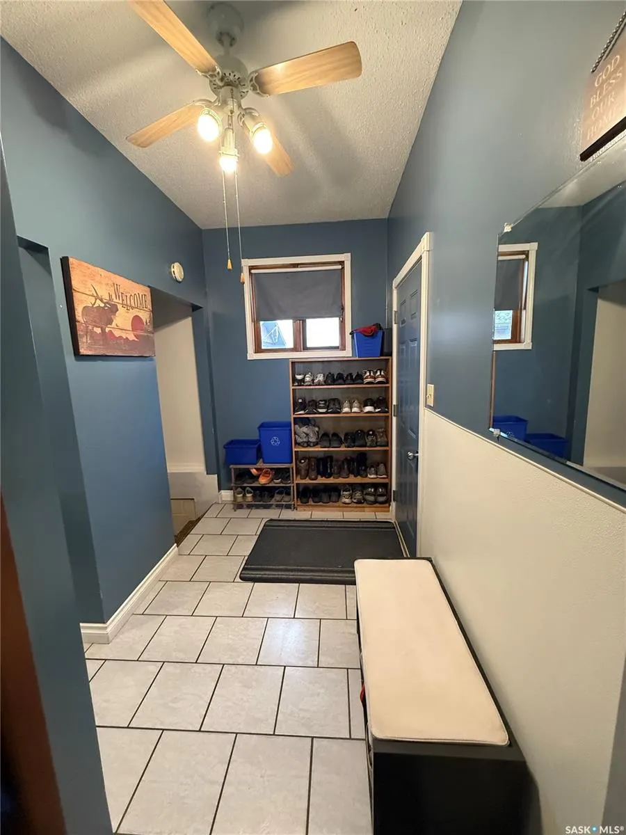 695 Elevator ROAD