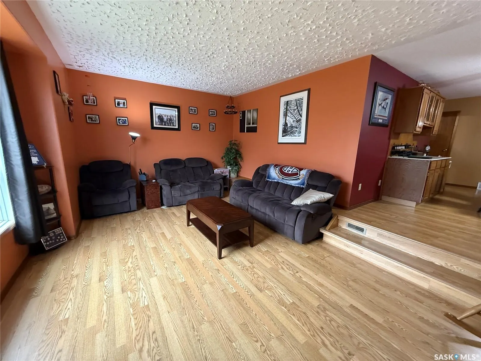 695 Elevator ROAD