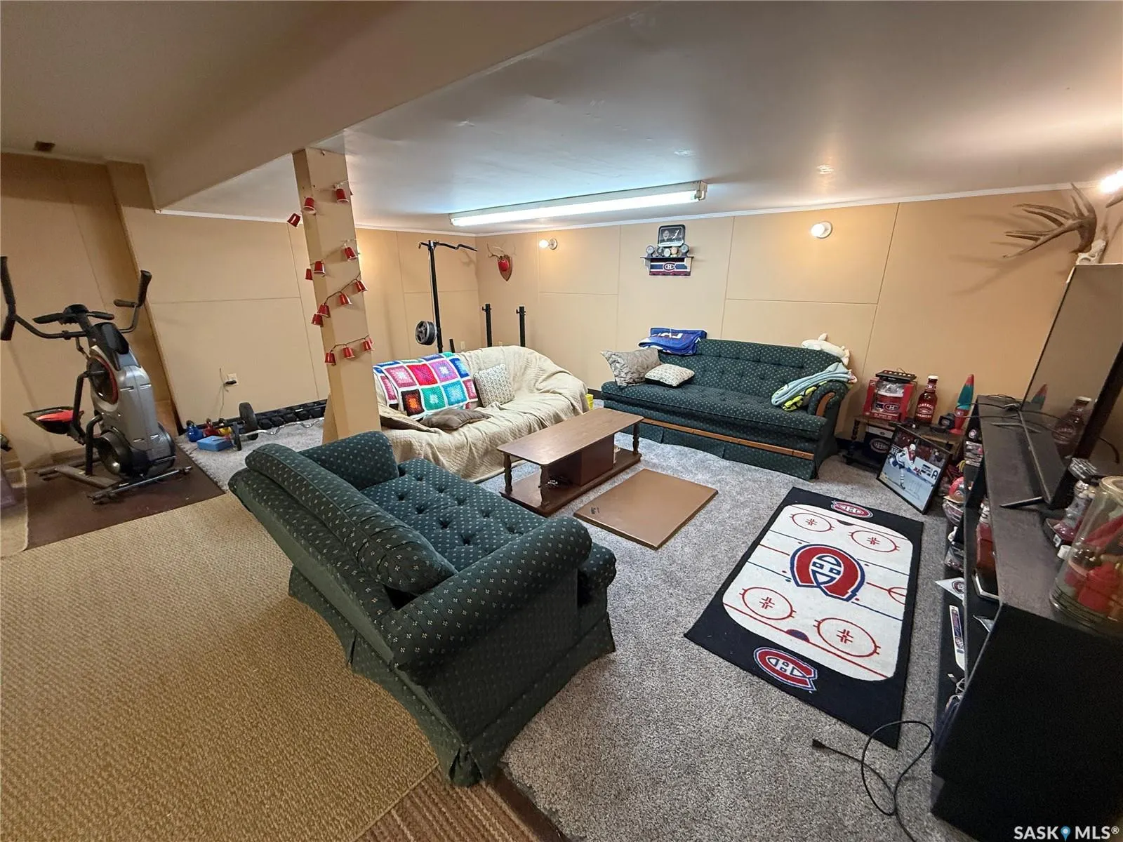 695 Elevator ROAD