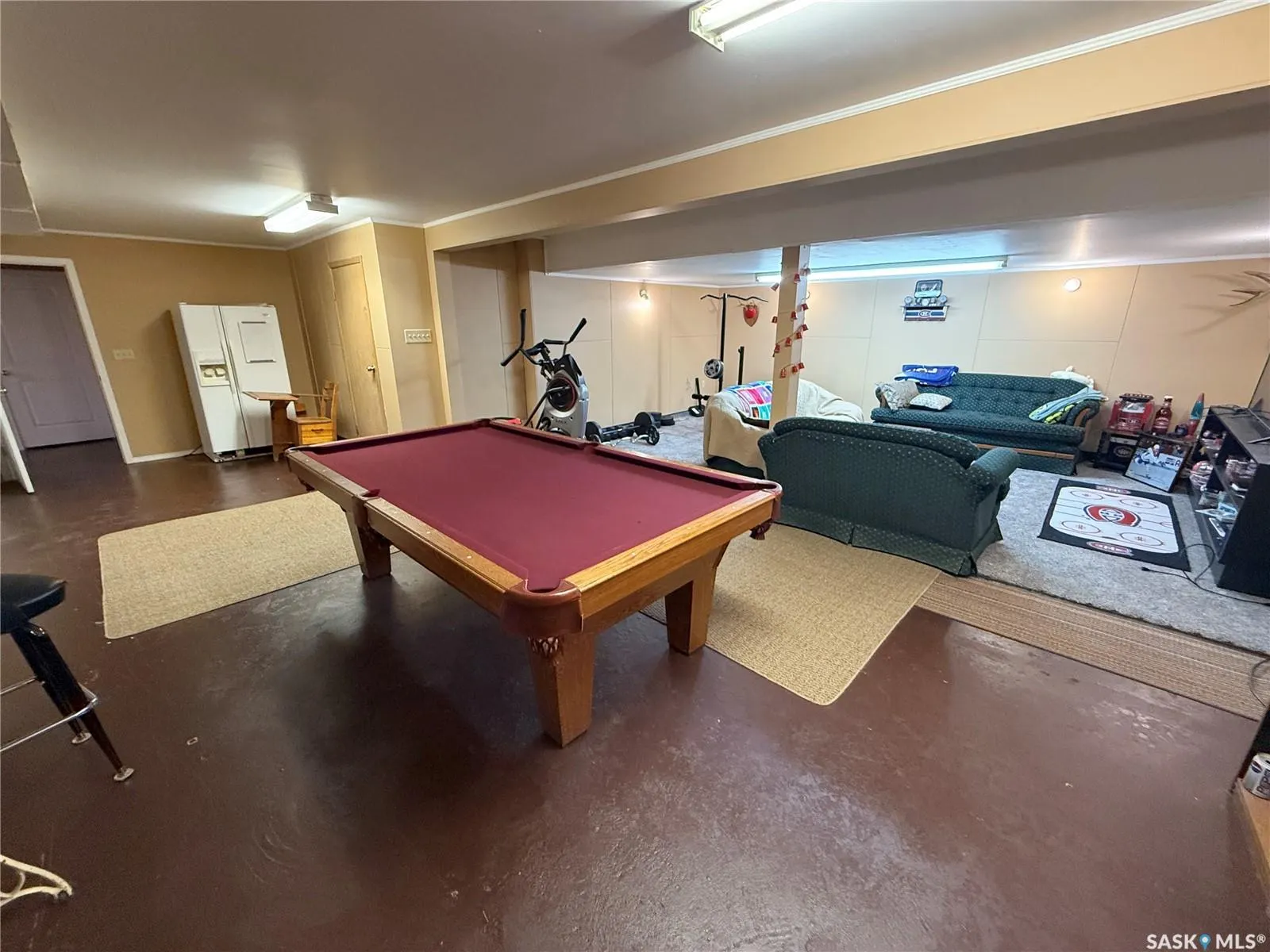 695 Elevator ROAD