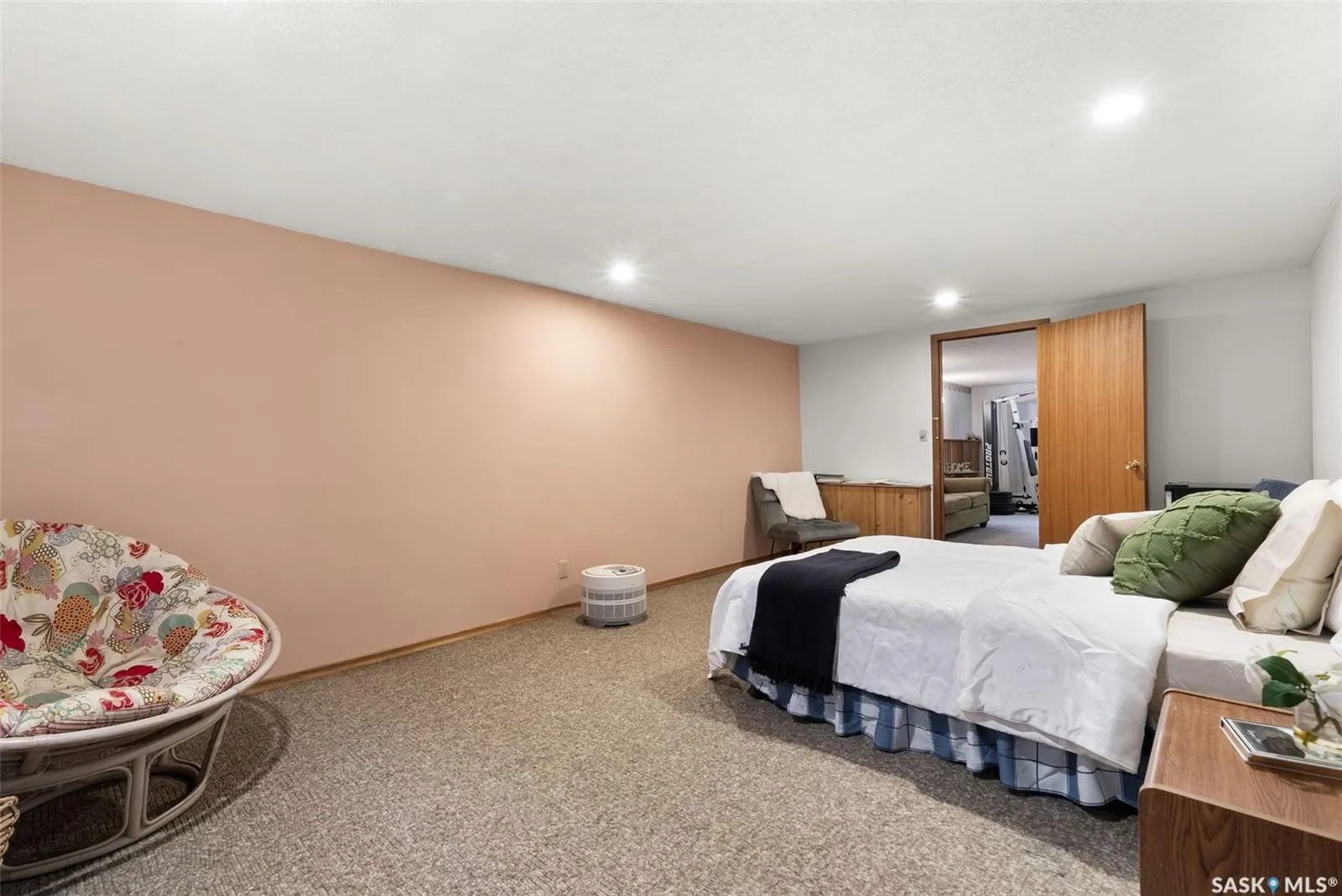 10 Dunning CRESCENT